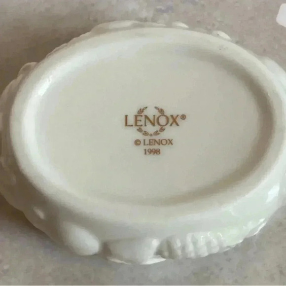 Lenox Oval Trinket Jewelry Box Trinket Container 2 Piece Set - Picture 7 of 11